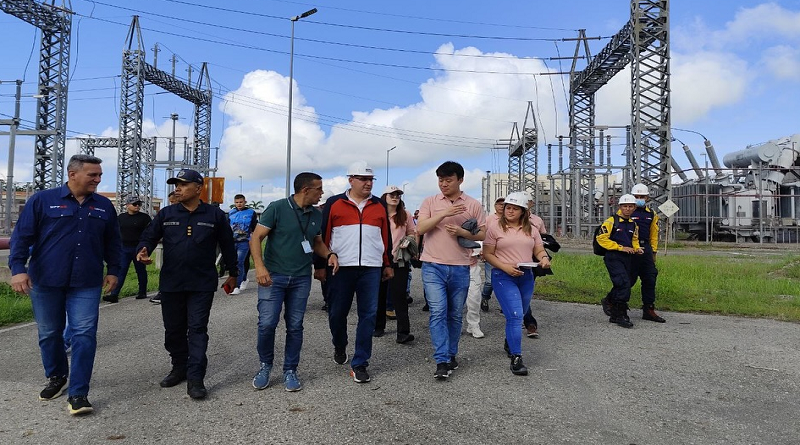 Inauguran el mayor campamento de energía solar de Venezuela en Mérida