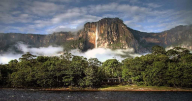 Parque Nacional Canaima es uno de los puntos más turísticos de Venezuela