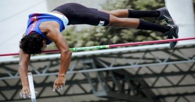 Ricardo Montes se posiciona en el top mundial de la pértiga U20