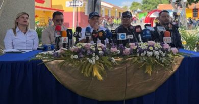 Lara afinan preparativos finales para la procesión de la Divina Pastora