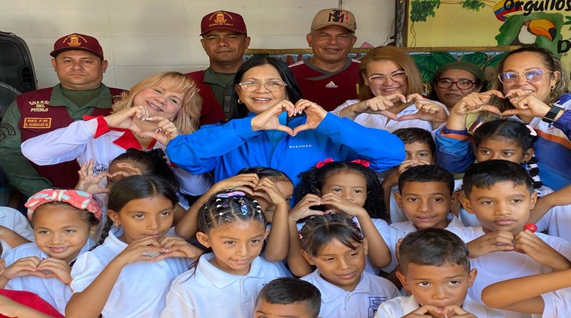 Más de mil colegios abrieron sus puertas en Aragua para el regreso a clases