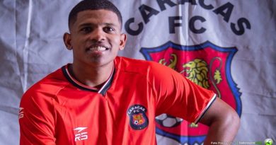 El Caracas FC anunció la contratación del defensor venezolano, Edgardo Rito para la Liga FutVe y Copa Sudamericana. El criollo regresa así al fútbol nacional después de una larga pasantía por el exterior, reseñaron medios deportivos.
