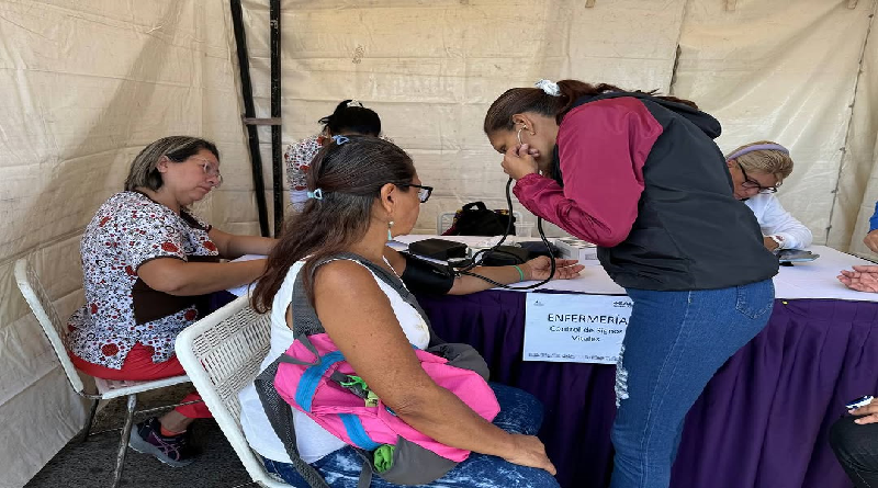 Misión Venezuela Mujer despliega jornada de atención de salud en Guaicaipuro