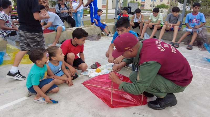 Niños y niñas de Yaracuy celebraron el Día Internacional del Papagayo