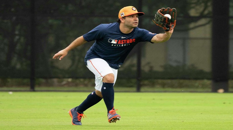 José Altuve será el jardinero izquierdo de los Astros en 2025
