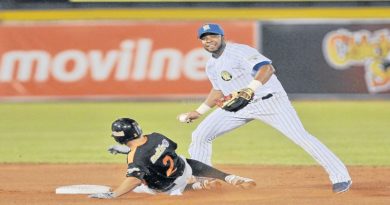 Elvis Andrus quiere retirarse con los Navegantes del Magallanes
