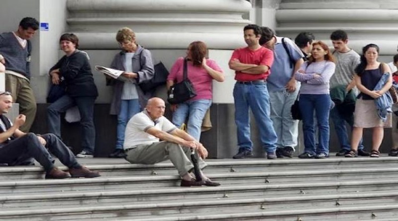 Gobierno de Milei provoca 254 mil despedidos y tasa desempleo al 7,3%