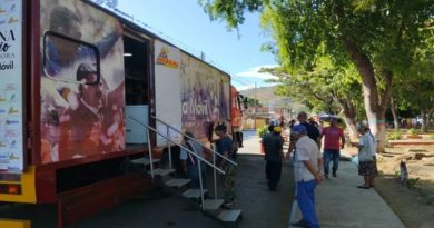 Bodegas Móviles de Mercal respaldan economía de familias aragüeñas