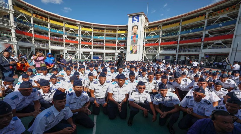 UNES Caracas cuenta con avances académicos para sus estudiantes