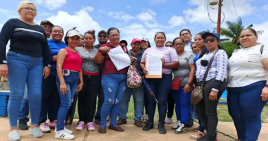 Comunas del municipio Libertador firman convenios para ejecución de proyectos