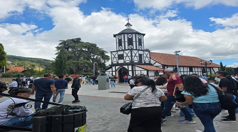 Turistas desbordaron la Colonia Tovar este fin de semana