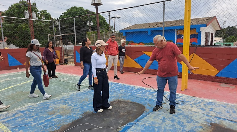 inspeccionan-avance-obras-comunidad-palotal