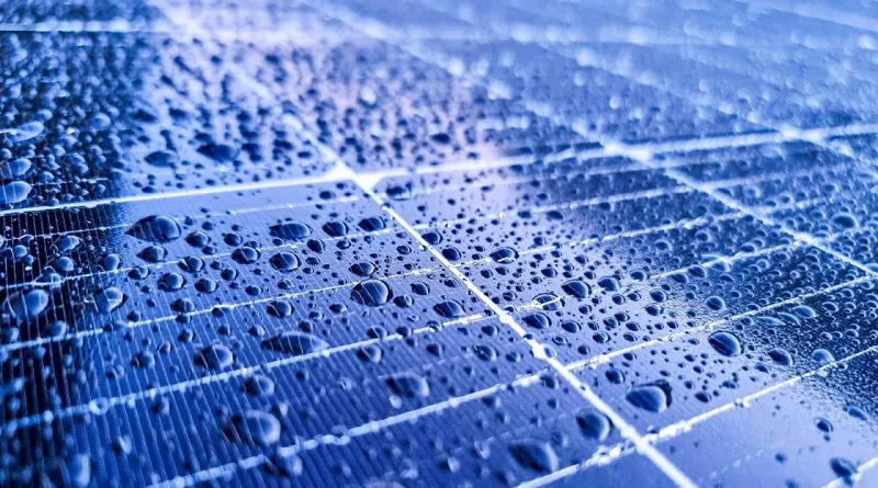Investigadores de India crean tejido que convierte luz solar y repele el agua