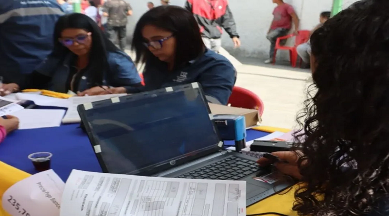 Jornada social atiende a habitantes de la parroquia San Bernardino en Caracas