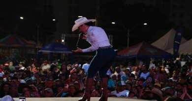 feria-candelaria-consolida-tradicion-cultura-marino