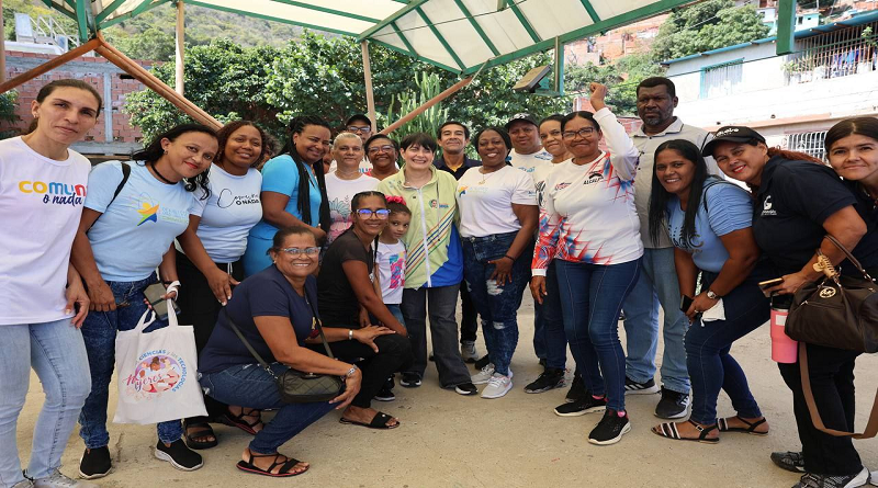 Más de siete mil familias son favorecidas con el Sistema de Gobierno en La Guaira