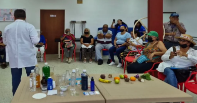 Abuelos y abuelas de los Valles del Tuy reciben taller científico