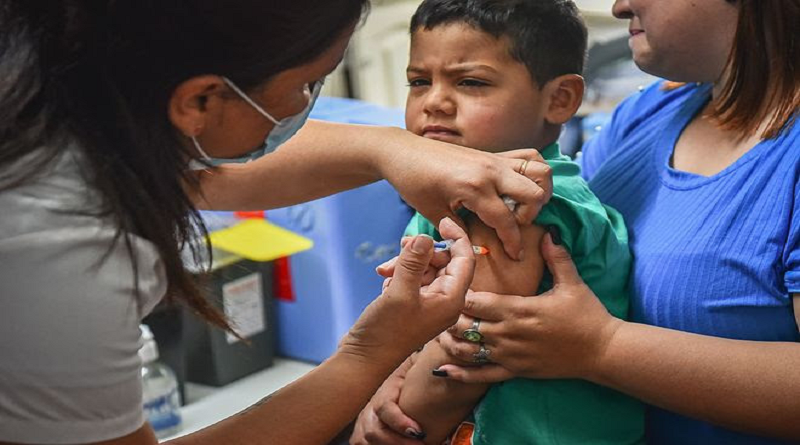 Sistema 1x10 continúa campaña de vacunación en Puerto Ayacucho