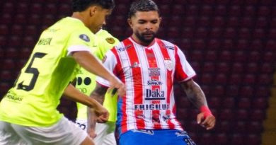 Estudiantes de Mérida conquista su primer triunfo de la temporada