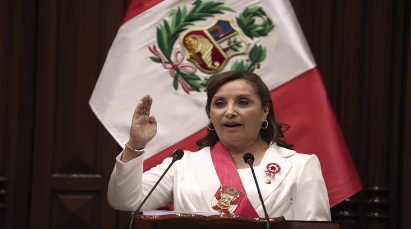 Presidenta de peruana modifica su gabinete de Gobierno