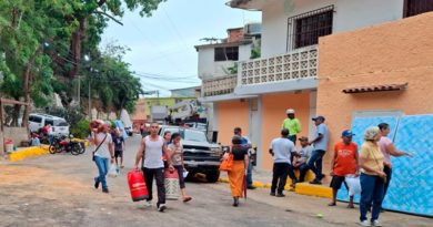 Gran Misión Igualdad Social entrega ayudas humanitarias en La Guaira