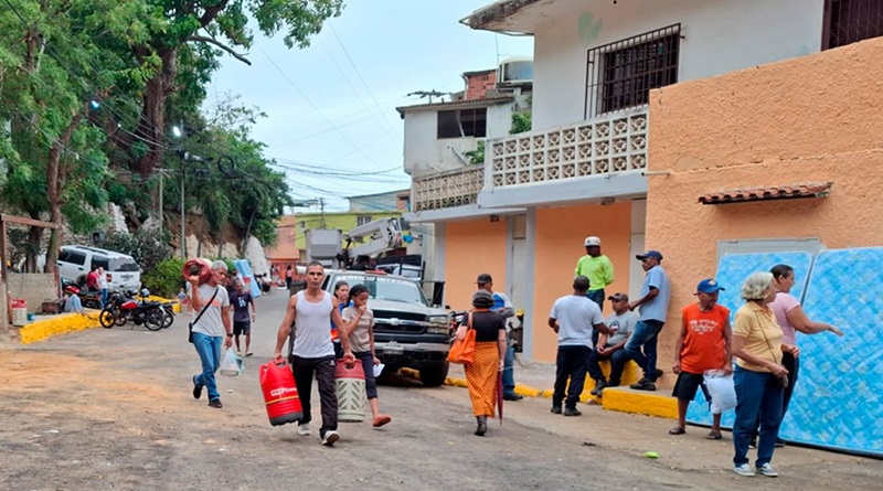 Gran Misión Igualdad Social entrega ayudas humanitarias en La Guaira