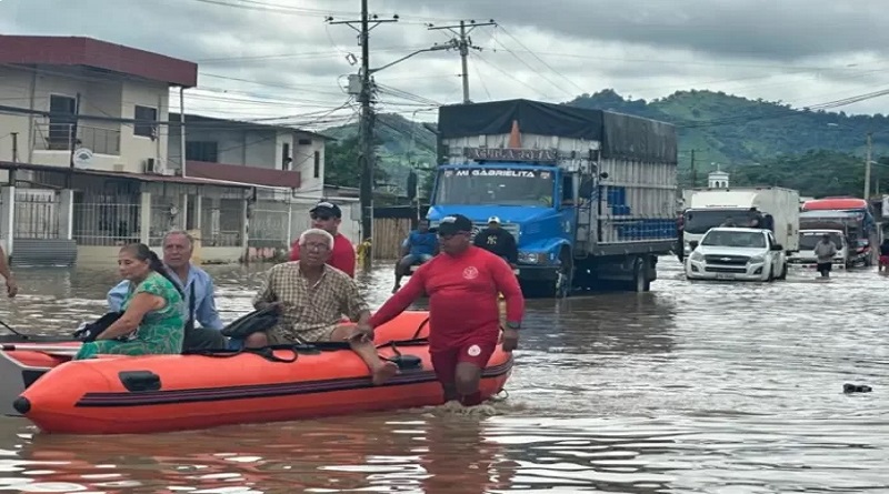ecuador-declara-emergencia-ocho-provincias-intensas-precipitaciones
