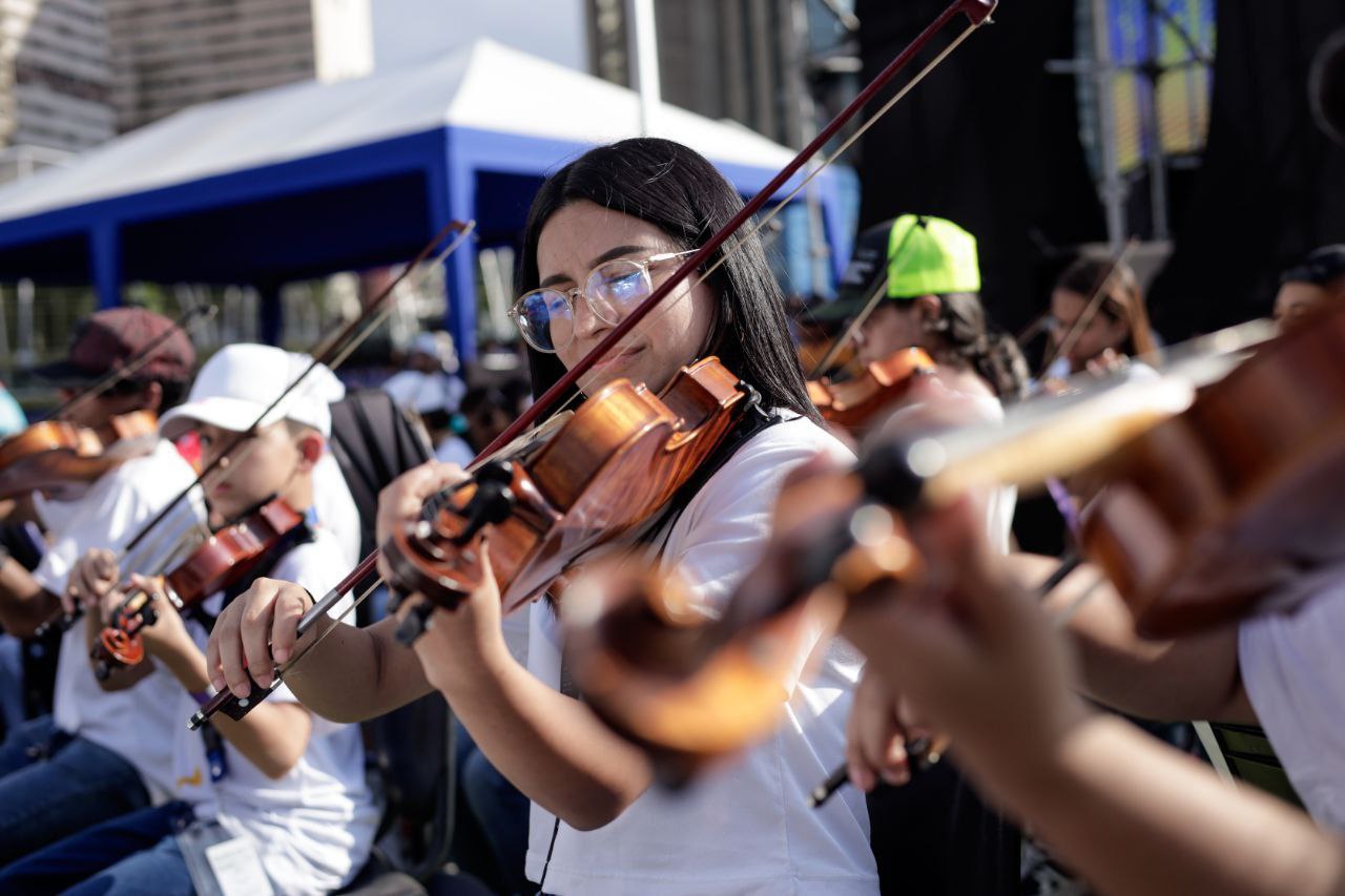 Plaza Juventud acoge Megaconcierto por 50 años de El Sistema en Caracas