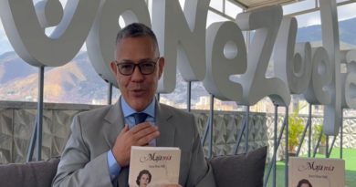 Libro "Maja Mía" de Ernesto Villegas presentado en Feria de La Habana