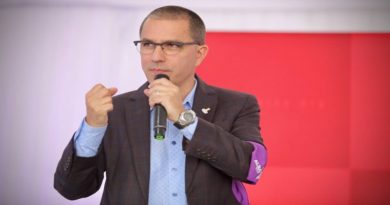 Medios occidentales no pueden evitar desmontar el mito del Tren de Aragua