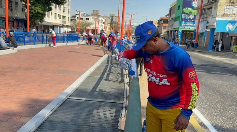 Avanzan obras de rehabilitación de la avenida Las Ferias de Valencia