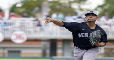Carlos Carrasco entraría a la rotación de los Yankees tras cirugía de Gerrit Cole