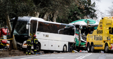 Choque de dos buses en España deja más de 30 heridos