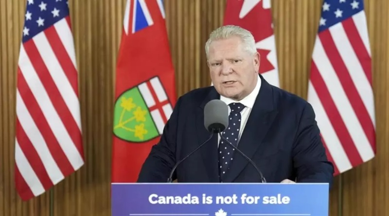 Archivo: El primer ministro de Ontario, Doug Ford, ofrece una conferencia de prensa sobre los nuevos aranceles que Estados Unidos ha impuesto a Canadá, en Queen's Park en Toronto el martes 4 de marzo de 2025. © (Nathan Denette/The Canadian Press/Vía AP