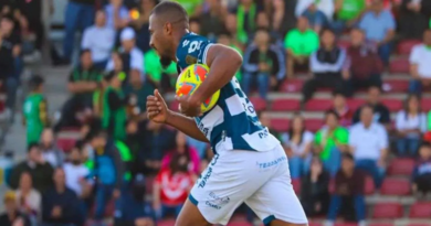 Salomón Rondón llegó a 30 dianas con la camiseta del Pachuca