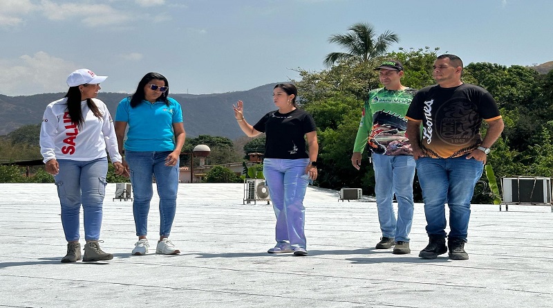 gobierno-inspecciona-obra-impermeabilizacion-cdi-aduana-marino