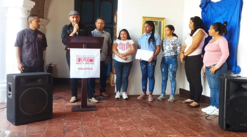 Museo cultural de Coro realiza conversatorio titulado "Ser Mujer en las Artes"