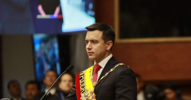 Noboa usó a migrantes venezolanos "como una herramienta de ataque electoral"