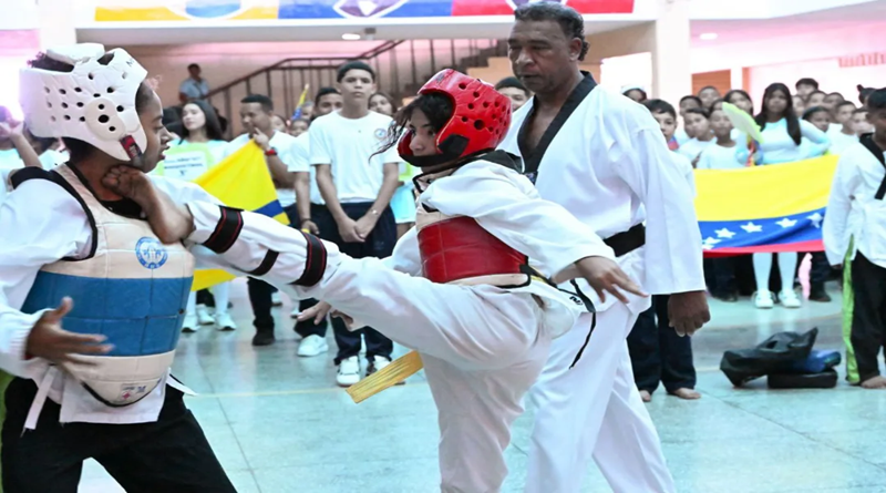 Inauguran los XIX Juegos Deportivos Estudiantiles en el estado Guayana Esequiba