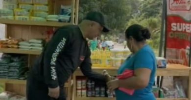 bodega-movil-realizo-expendio-proteinas-costa-oro