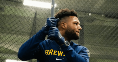 Jackson Chourio sigue encendido con el madero en la pretemporada