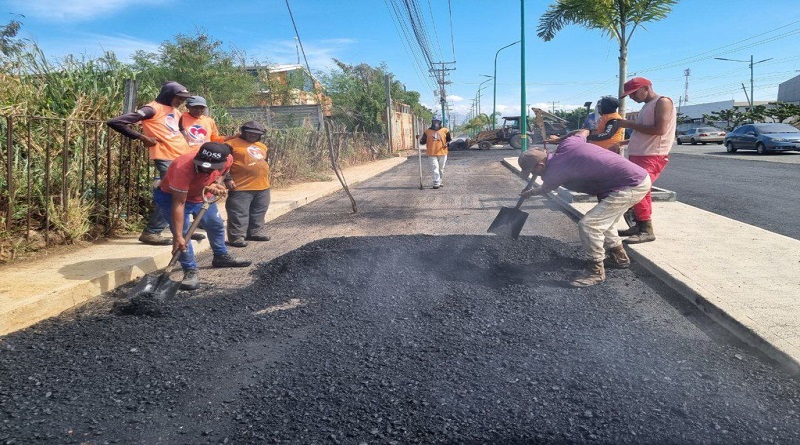 plan-asfaltado-favorece-familias-municipio-libertador