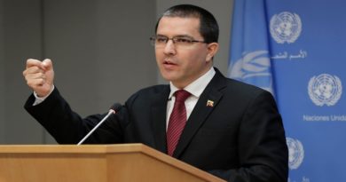 Arreaza a Almagro: Amparar actividades ilegales es propiciar conflictos innecesarios