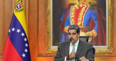 Jefe de Estado instó al Ejecutivo y al pueblo combatir mercado especulativo de divisas