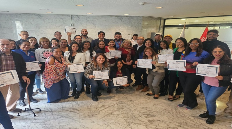 Emprendedores y prestadores turísticos certificados en Miranda