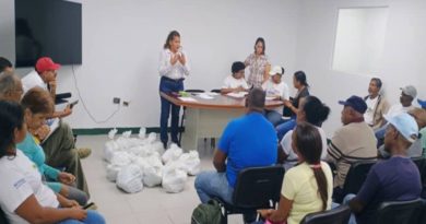 Gran Misión Ciencia entrega semillas de Cacao a productores de Barlovento