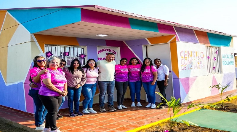 Inaugurado Centro Comunal de la Mujer en Barcelona