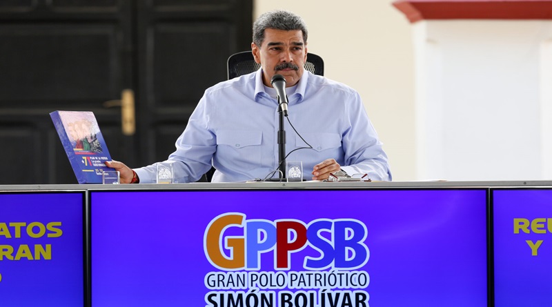 Presidente Maduro denuncia que Súmate está detrás del fraude electoral en Ecuador