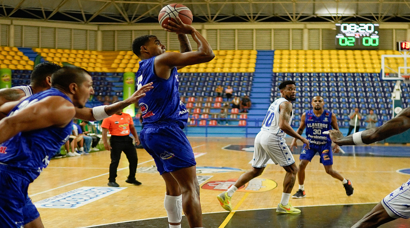 Llaneros y Marinos se imponen en el inicio de la séptima semana de la SPB