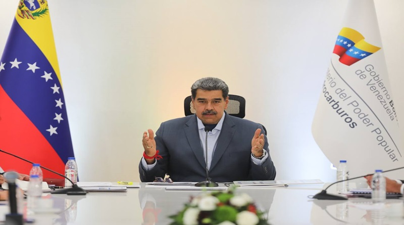 Presidente Maduro evalúa plan de la T número uno con sectores productivos del país